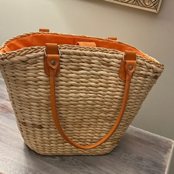Chic Woven Tan and Orange woven Rattan Bag - Picture 6 of 7
